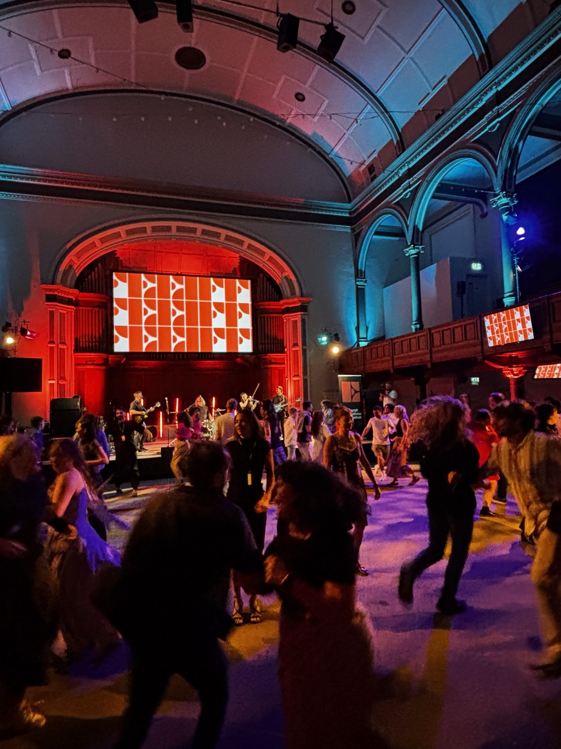 4345dcc5 8d6f 4cf0 a130 676674cf820f